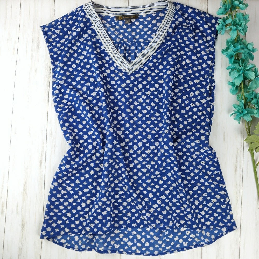 The Limited Outback Red blue white print top d11